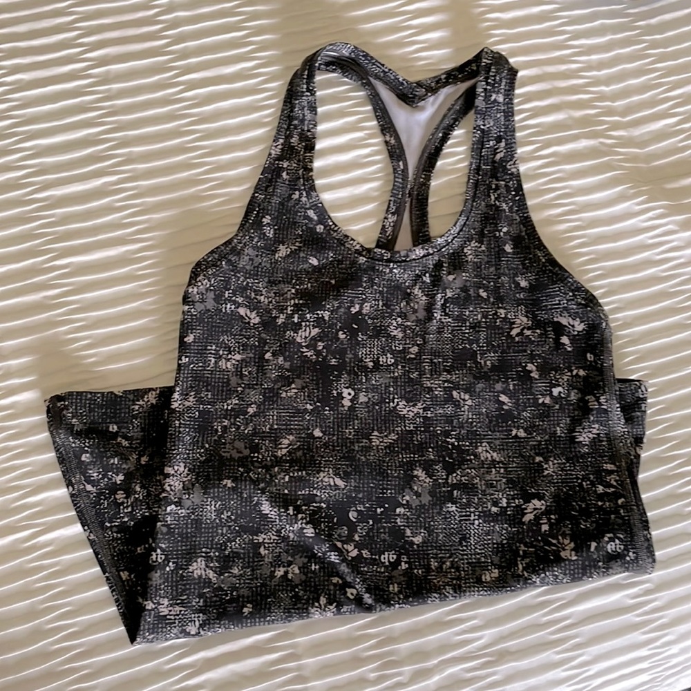 Lululemon cool tank